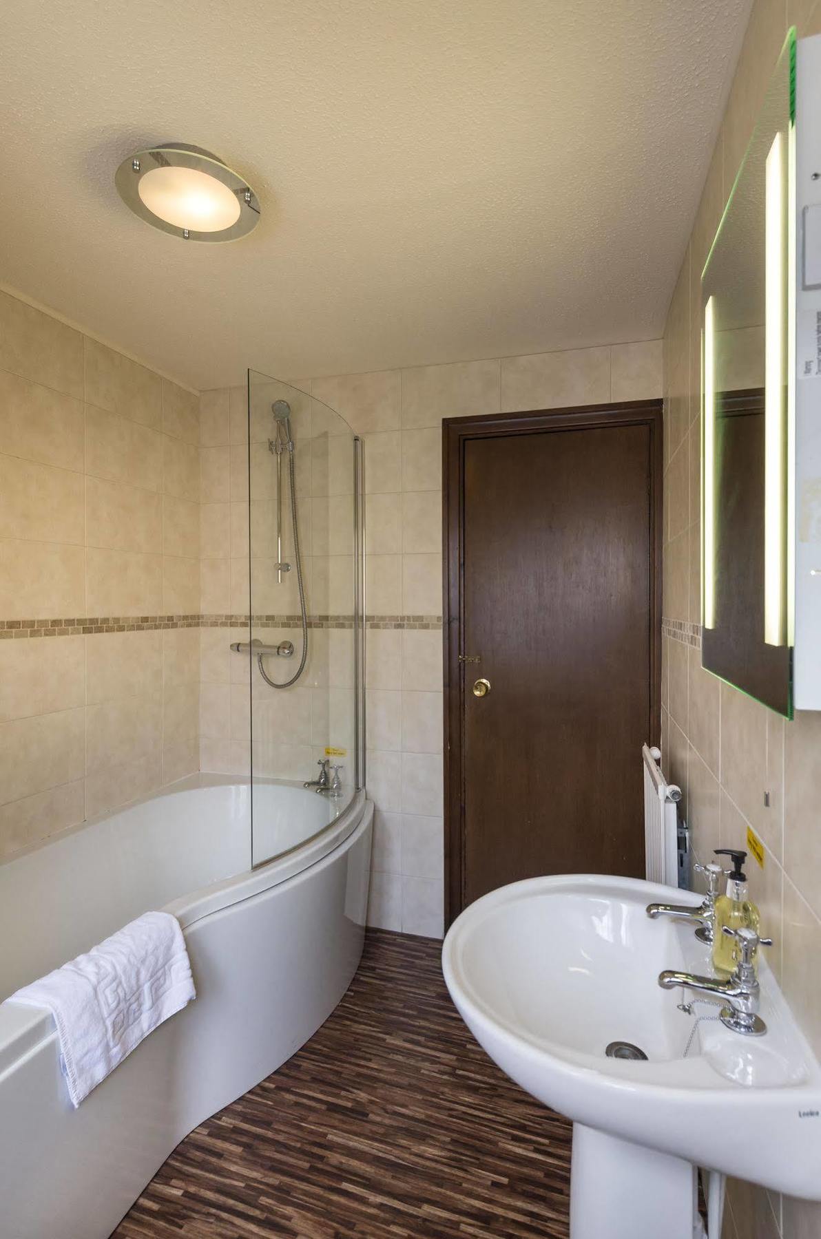 The Old Bridge Inn, Holmfirth, West Yorkshire 4*